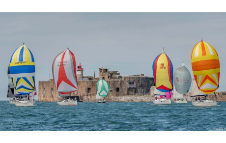 Tour des ports de la Manche : Grandcamp-Maisy dans la course